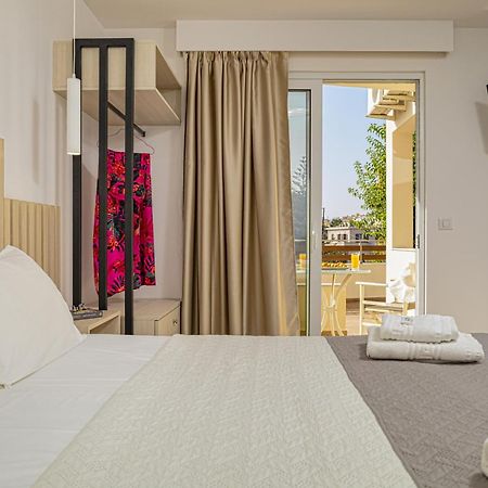 Theos Village Apartments Kato Daratso Buitenkant foto