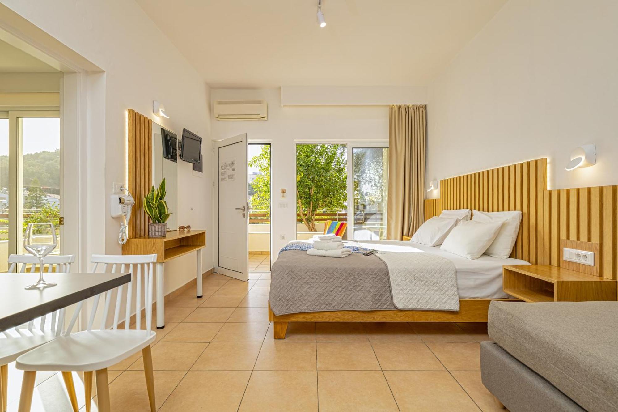 Theos Village Apartments Kato Daratso Buitenkant foto