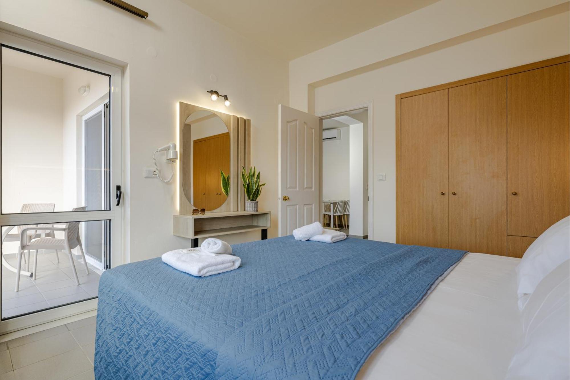 Theos Village Apartments Kato Daratso Buitenkant foto